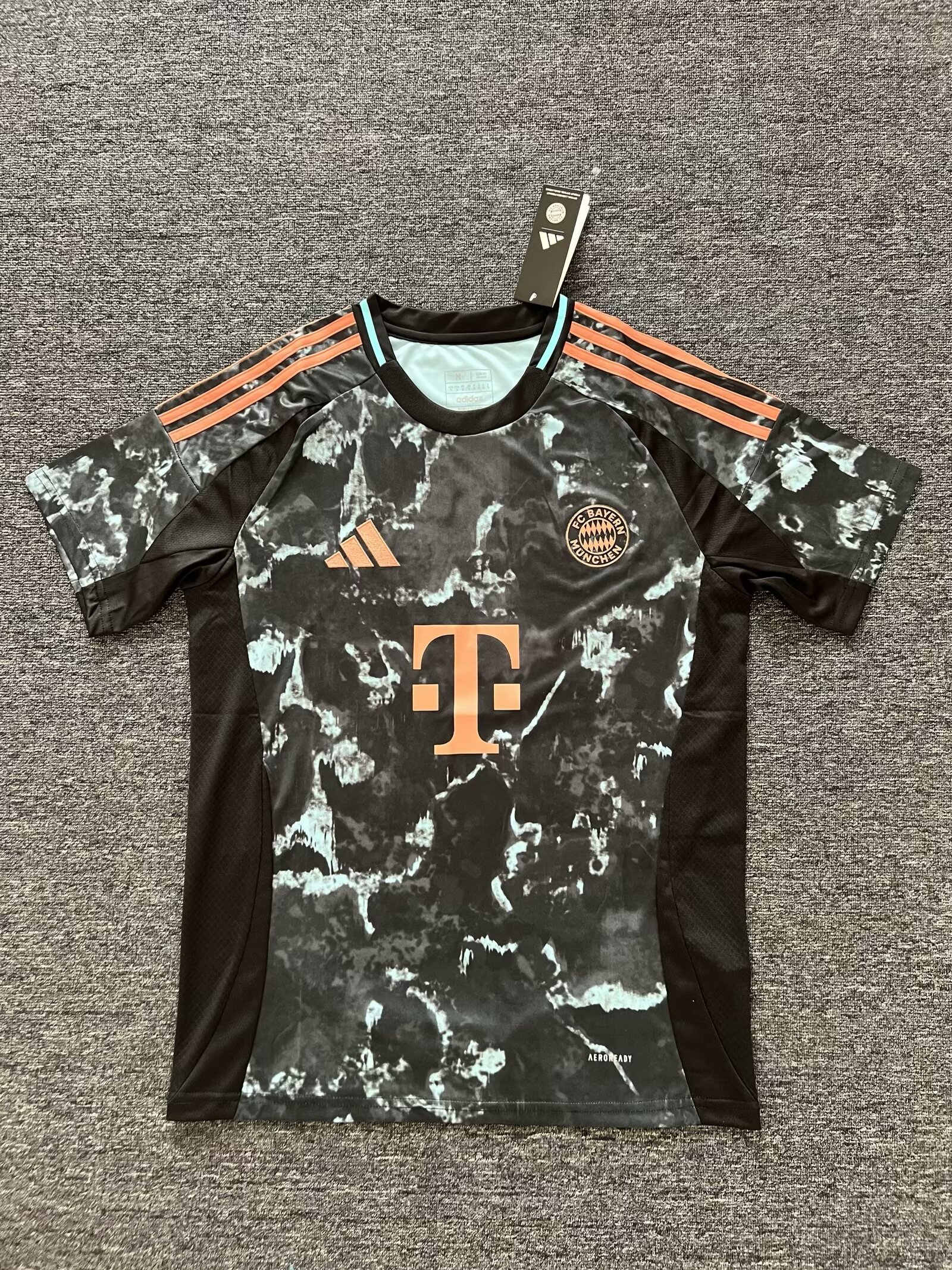 Camiseta FC Bayern München 2024/2025 Segunda Equipación