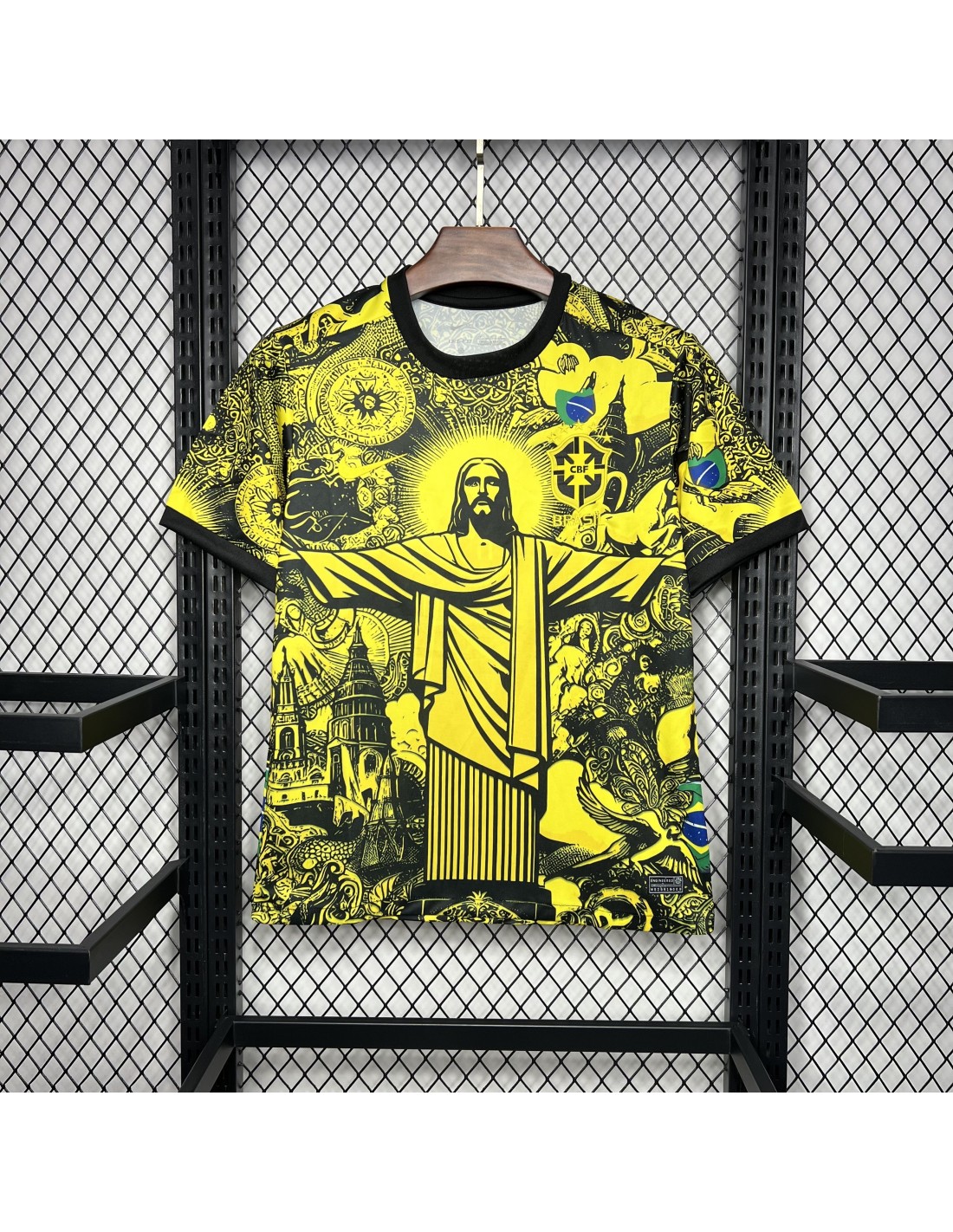 Brasil Edición Especial Cristo Redentor Amarilla